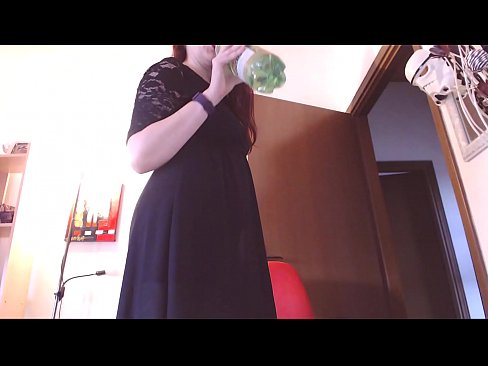❤️ Pakļāvīga verdzene, kurai patīk netīras un sulīgas biksītes, ir spiesta masturbēt pēc šī video noskatīšanās! ❤️ Porno pie mums ❤