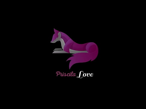 ❤️ Vecāki mani atstāja vienu ar māsu, un es viņai uzlēju pienu uz krūtīm. ❤️ Porno pie mums ❤