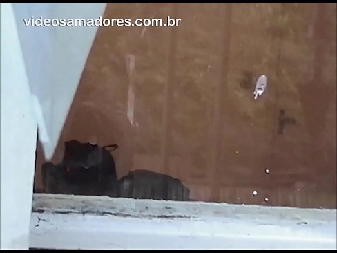 ❤️ Uzbudināts vīrietis vēro savu draudzeni ar citu puisi, ierakstot trīcēšanas video, netraucējot pārim ❤️ Porno pie mums ❤