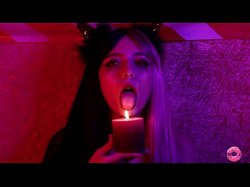 ❤️ Kaislīgs blowjob no seksīga sukuba ar mutes piepildījumu ❤️ Porno pie mums ❤